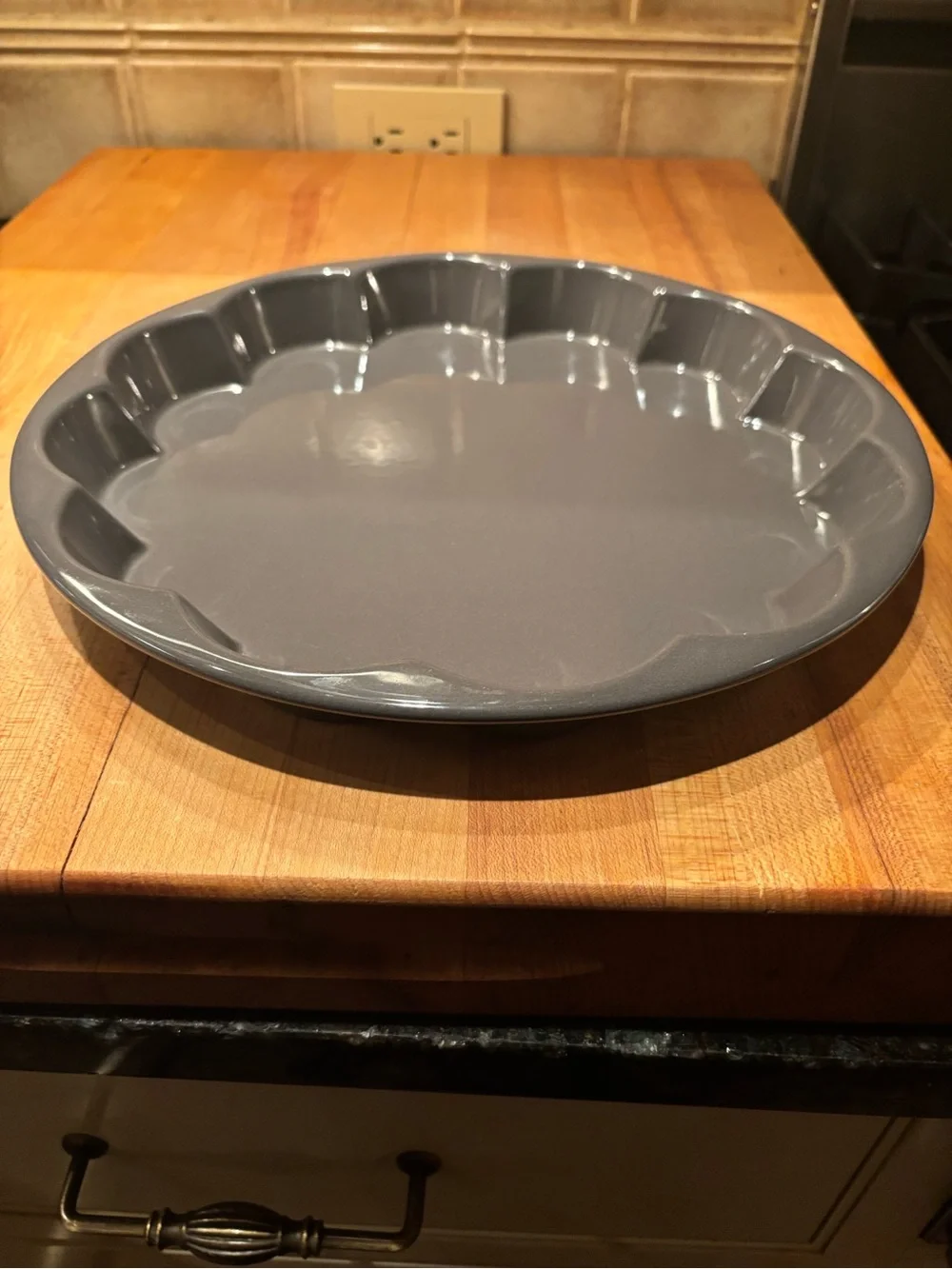 La Forme Nonstick Swiss Rosette Pan